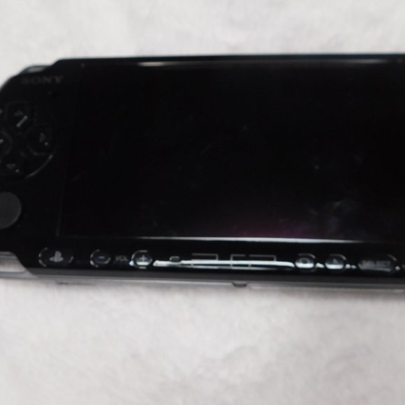BLACK Sony PSP 1000 System w/ Charger & 1GB Memory Card Bundle TESTED - Picture 4 of 6